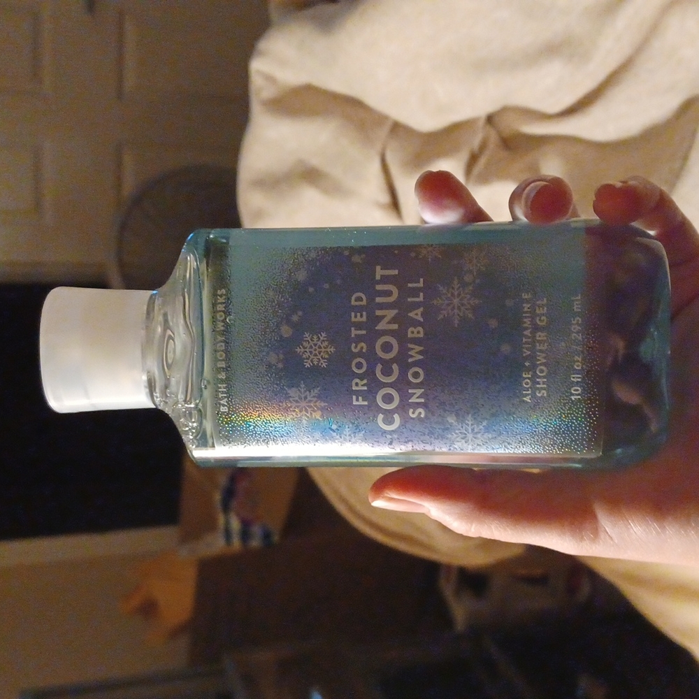 Shower gel